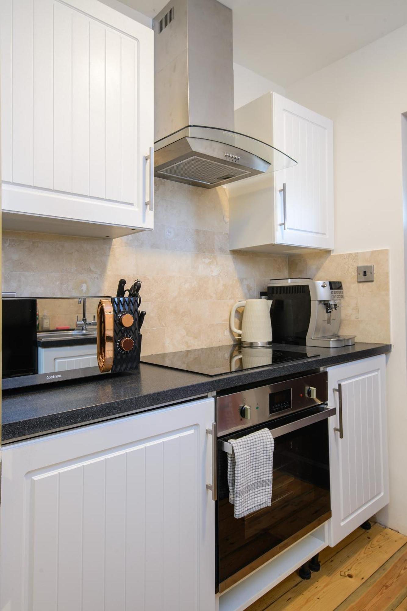 Deluxe 4 Or 5 Bed House With Hot Tub, Cinema Room Sleeps 15 Saffron Walden Exterior foto