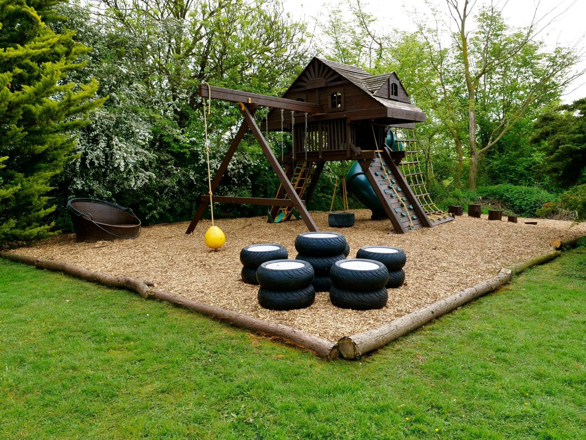 Deluxe 4 Or 5 Bed House With Hot Tub, Cinema Room Sleeps 15 Saffron Walden Exterior foto